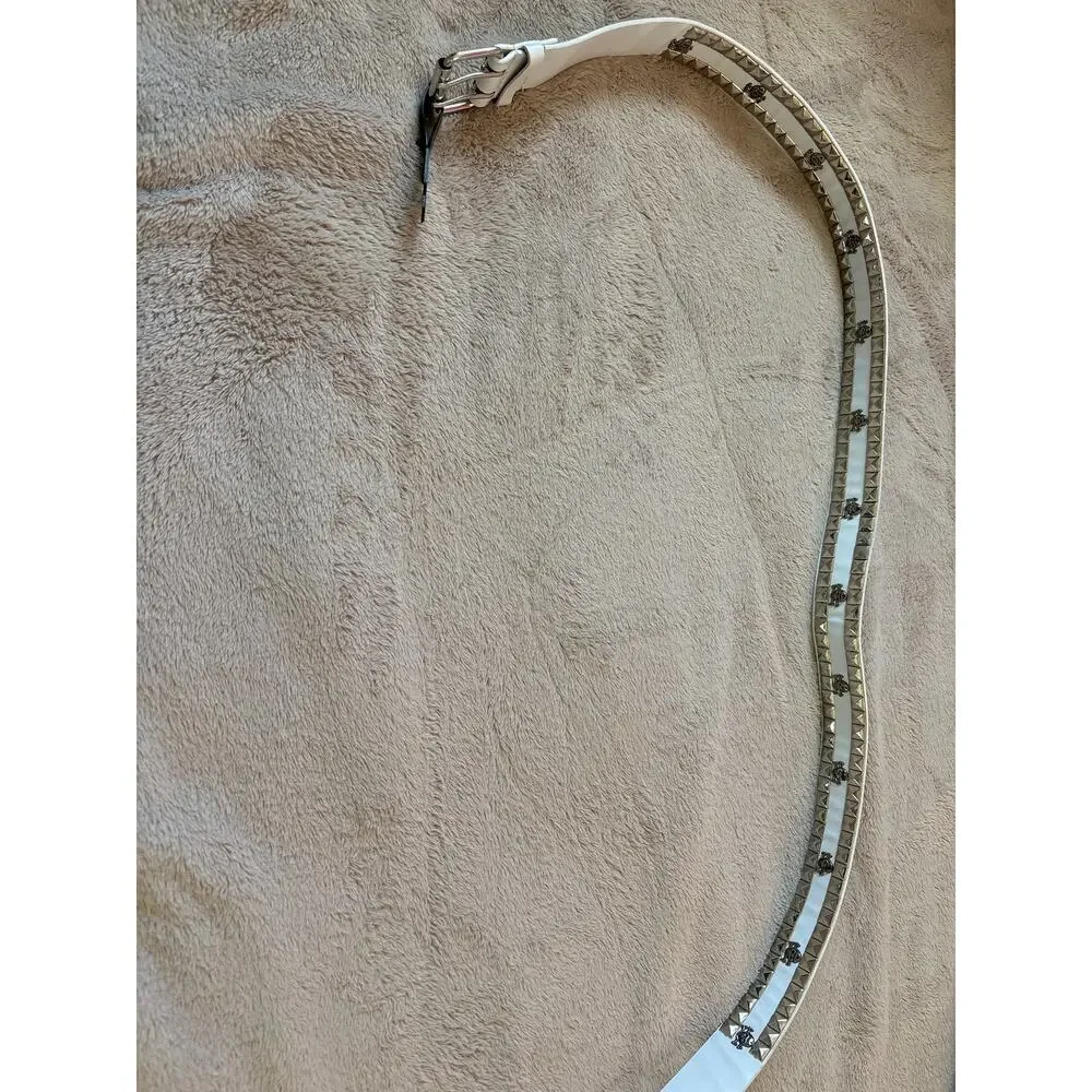 White Pyramid Studded Belt with Roses Size XL NWT